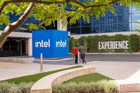 Intel Gives Strong Outlook in Sign of Payoff From AI Spending