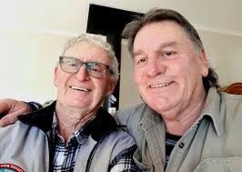 Waxen (formerly known as Whitesnake) enjoying his first OBX beach vacation 