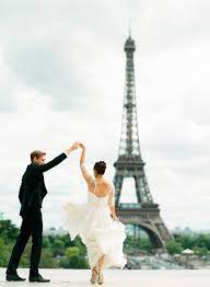 Just The Two Of Us Wedding In Paris Paris Wedding Paris Theme Wedding Paris Engagement Photos