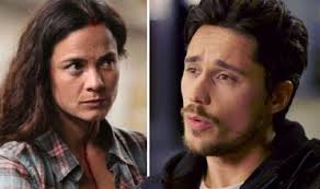 To set up the murder of a rival drug boss, teresa infiltrates a wild party at an estate. Queen Of The South Season 5 Theory Confirmed What Will Happen Between Teresa And James Crossover 99 Pressboltnews