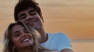 24 couples québécois et internationaux qui ont rompu avant 2025