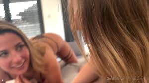 Mr and Mrs B OnlyFans – duo avec Lactrice X Lea Pam et