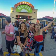 El domingo 21 de noviembre de 1999, jésica y vanesa fueron con seis compañeros de escuela al parque de la costa, ubicado en el tigre. Parque De Diversao Na Argentina Estevem Pelo Mundo