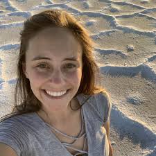 Elise Kahn's Instagram, Twitter & Facebook