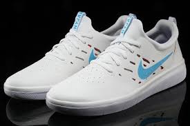 And has debuted in the as one of nike sb's foremost athletes, nyjah huston is no stranger to special makeups and signature ii is emblazoned on each heel, and responsive white midsoles are completed with a red sb hit on. Nike Dunk High Glow Shoes For Women On Sale Today