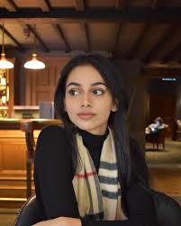 She made her film debut in the 2018 hindi film october, and went on to star in the tamil film adithya varma and the american science fiction series pandora (both 2019). Banita Sandhu