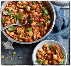 Place a lettuce leaf and a slice of tomato on top, then add a burger, a. James Martin S Tuscan Bean Stew Sainsbury S Magazine