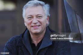 18 photos et images haute résolution de Francis Boyer