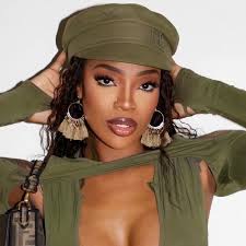 Nina Austin 🧨 (@ninaxustin) • Instagram photos and videos