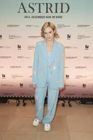 Learn more about alba august and get the latest alba august articles and information. Alba August Zimbio