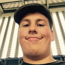 相片發佈者：Malika Goodwin（@goodblack_dontcrack）