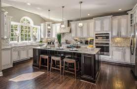 Liseter The Bryn Mawr Collection Is An Outstanding New Home Community In Newtown Square Pa That Offers A Variety Of Kitchen Design Diy Home Luxury Kitchens