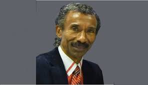 Rafael Emilio Reyes Pineda felicita a Barrigaverde.net en su 20 aniversario  en la web