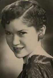 Florence Santos's Instagram, Twitter & Facebook