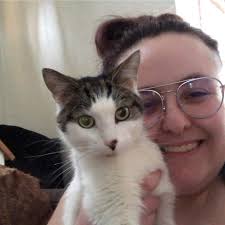 What activities can a 14-year-old girl with a knee injury do in River Falls?