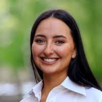 Heidi Kalinowski's Instagram, Twitter & Facebook