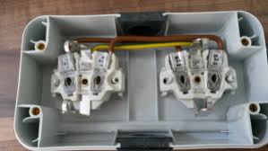 Doppelsteckdose mit steckanschluss unterputz zum anschließen von. Aufputz Steckdose 230v Flexible Leitung Strom Batterie Laden Solar Und Elektrik Womobox Und Leerkabinen Forum
