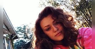 Nicole Hoffmeyer's Instagram, Twitter & Facebook