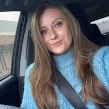 Kelli Loper (@kelli_loper)