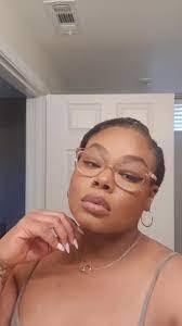 Tenisha Young's Instagram, Twitter & Facebook