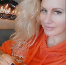 Say cheese! 📸⚓ U.S. Navy, Coast Guard, and Royal Navy ships sail in  formation in the U.S. Central Command area of responsibility. Ships  pictured: USS Canberra (LCS 30), USS Sentry (MCM 3),