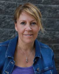 Destination: Dewsbury (2018)