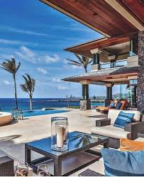 Pin By Kitti Schmelczer On My Perfect Home O Pool Houses Beach House Decor Luxury Homes