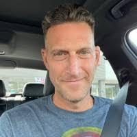 Jerry Hilburn's Instagram, Twitter & Facebook