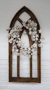 Architectural Wood Window With Cotton Wreath Farmhouse Style Visit The Website Farmhouse Wall Decor Arched Wall Decor Country House Decor
