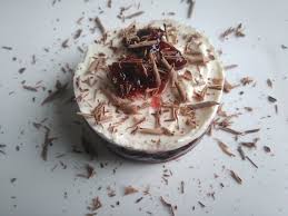 Foret Noire Revisitee Foret Noire Gateaux Et Desserts Sables Au Chocolat