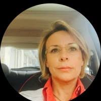 100+ profili “Dora”