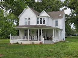 Oldhouses Com 1895 Victorian Restored Victorian Overlooking Confluence Of Ohio Mississipp Rivers In Wickliffe Kentucky Historic Homes For Sale