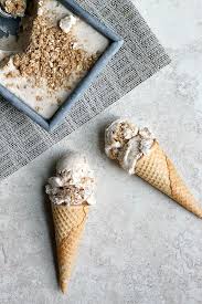Apple Crisp Ice Cream Belle Vie Recipe Homemade Ice Cream Ice Cream Recipes Frozen Desserts