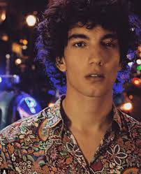 La aventura comienza! Conoce al elenco de Soy Luna