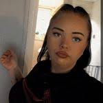 Shauna Kidd's Instagram, Twitter & Facebook