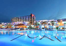 Grupotel�ibiza beach resort�posee unas instalaciones de primer nivel y est� decorado con las �ltimas tendencias en dise�o. 11 Top Rated Resorts In Ibiza Planetware
