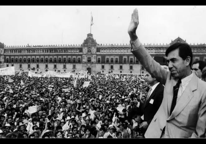 Cuauhtémoc Cárdenas: historia visual de una carrera política