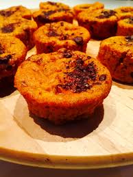 May 31, 2021 · delicious cornbread upside down casserole in 17 minutes. Muffin Di Zucca Con Amaretti E Gocce Di Cioccolato Pumpkin Chocolate Muffin Ricette Veloci Dopo Lavoro After Work Quick Recipes