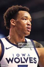 398 Iowa Energy V Westchester Knicks Photos & High Res Pictures