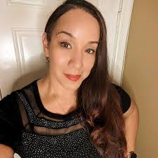 Cynthia Alicea's Instagram, Twitter & Facebook