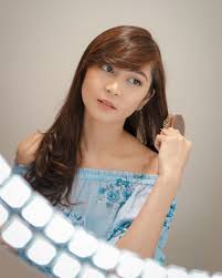 Jessica veranda atau ve jkt48 dikabarkan akan grad / mengundurkan diri dari jkt48 pada hs hand shake festival, hs fest saikou ka yo pada hari sabtu, 4 maret 2017 di jakarta. 10 Potret Terkini Jessica Veranda Eks Jkt48 Yang Makin Memesona