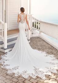 Open back bridal dresses create an allure and sexiness of their own. Rosa Clara Carola Clean Cut Wedding Dress With Long Train Hk Dbr Weddings