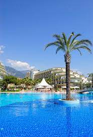 فنادق عنوانها طرطشة الماء وضحكات الأطفال هذه أفضل فنادق للعائلات في أنطاليا التركية متعة وتسلية للكبار والصغار وحدائق مائية و tourism outdoor outdoor decor