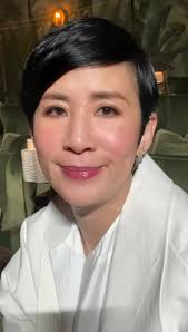 多謝大家, 咁多年後我終於再攞到, 最佳女主角 🏆, 我恨￼咗好多年la 🤪, #全民票選 #多謝大家支持, #媽媽的神奇小子, 媽媽的神奇小子  Zero To Hero, Hong Kong Movie 香港電影