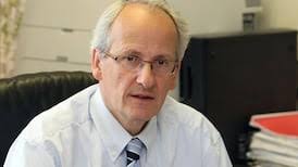 Spy with green fingers inspired 007