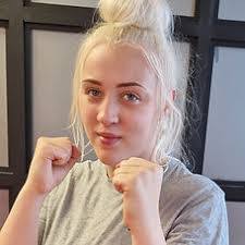 Kasey Browning's Instagram, Twitter & Facebook