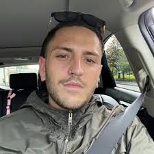 Drew Howe (@Drewhowe2)