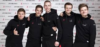 Registers a unique id that is used to generate statistical data on how the visitor uses the website. De La Moda A Los Esports Jack Jones Patrocinara Al Equipo Astralis Palco23