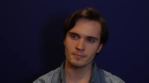 Josh Bromfield Davis