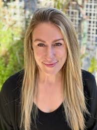 Ashley Destefano's Instagram, Twitter & Facebook